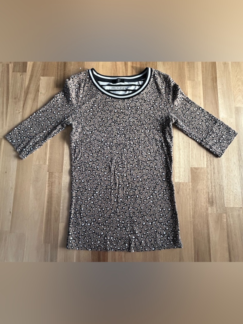 Marc Cain Sport Haut Léopard Small – Coupe ajustée – Chic & confortable –